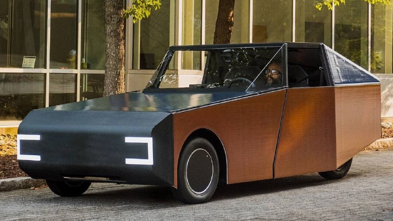 BMW показала электрокар, который собирает энергии больше, чем тратит